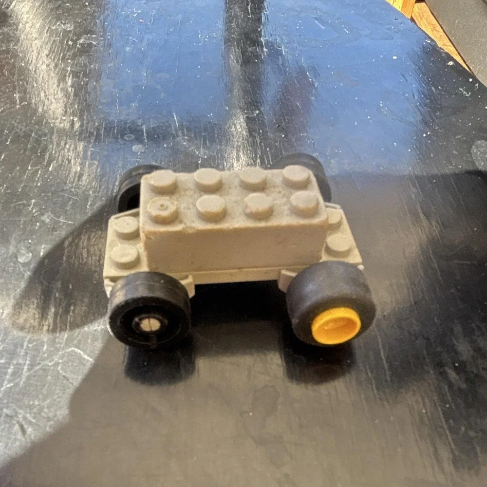 Vintage LEGO Vehicle Wheels Chassis Base Metal Axles Rubber Tires 1970s Part